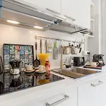 Apartment Luxurious Of The Antiquarian At Spanish Steps