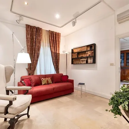 Apartmán Luxurious Of The Antiquarian At Spanish Steps Řím